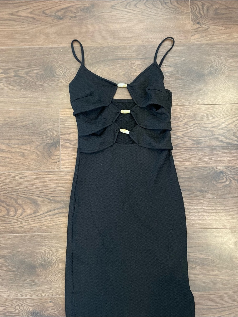 NWOT Decorative Shell Cutout Dress
